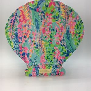Lilly Pulitzer Sea Shell Cosmetic Case NEW